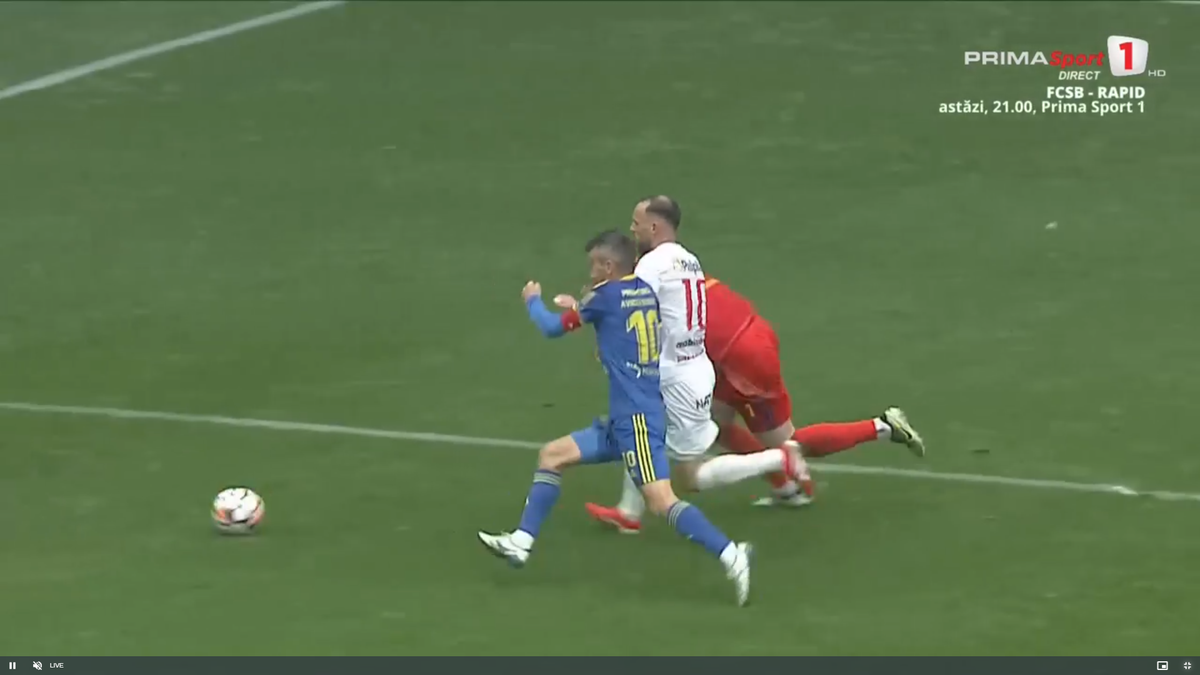 Gol de cascadorii râsului în Superliga! Ploaia de la Sibiu l-a doborât pe portarul Krell