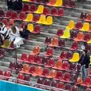 FCSB, cu sistemul de sonorizare în peluză. FOTO: GSP.RO