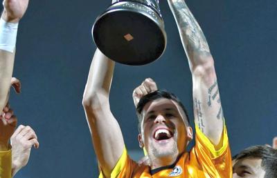 Dat afară de la Dinamo, a câștigat deja primul trofeu la noua echipă