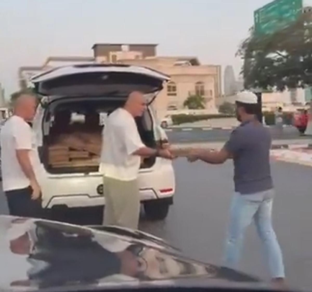 Cosmin Olăroiu, gest superb în Dubai » Cum a fost surprins antrenorul român