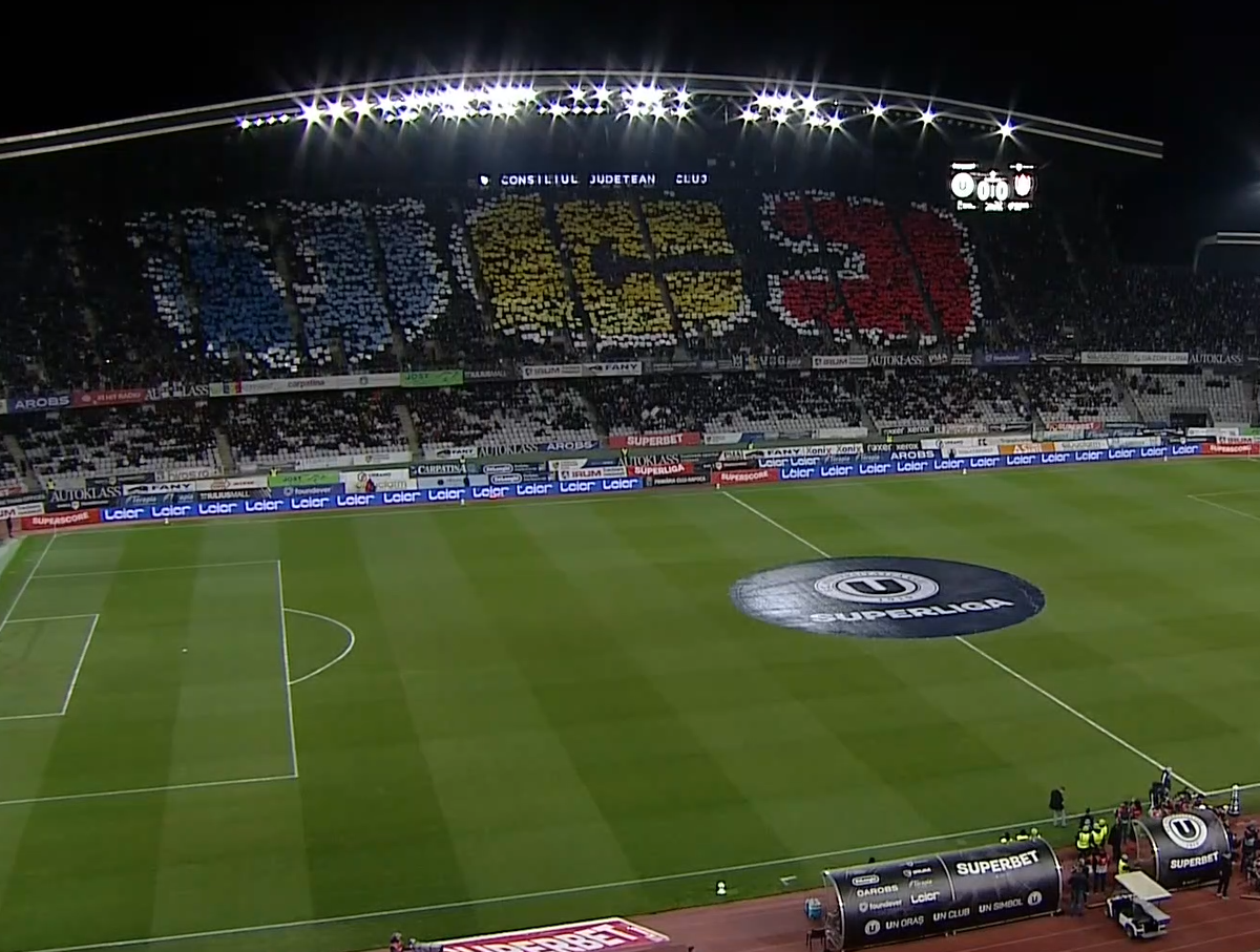 Scenografie în „tricolor” la derby-ul U Cluj - CFR! Atmosferă spectaculoasă pe Cluj Arena