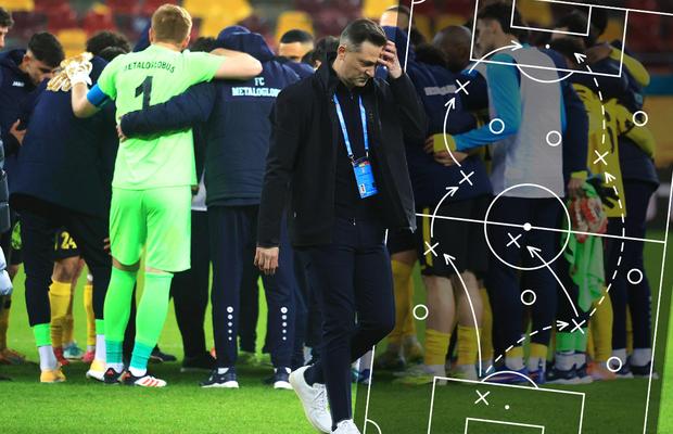 Două vârfuri, aceleași probleme » De ce nu a funcționat inovația lui Mirel Rădoi în jocul FCSB