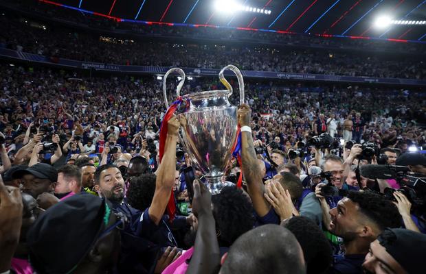 UEFA a anunțat prețul biletelor pentru finala Ligii Campionilor 2026! Meciul se joacă aproape de România