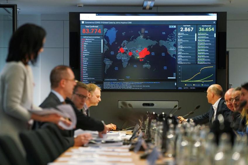 Specialiștii avertizează că unele țări încă nu s-au confruntat cu vârful pandemiei. foto: Guliver/Getty Images