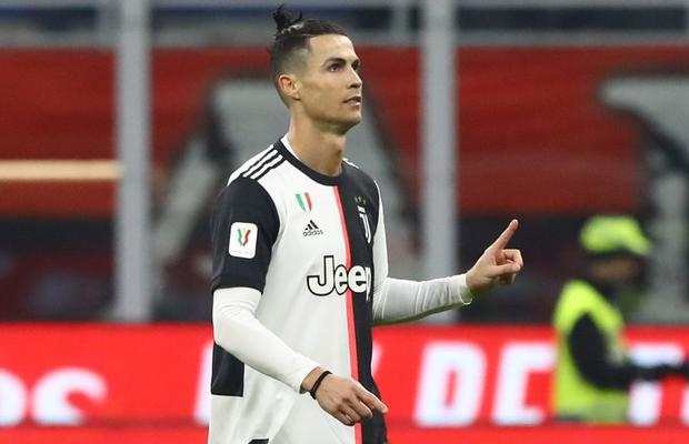 Mesajele postate de Cristiano Ronaldo despre prevenția infectării cu COVID-19, de 40 de ori mai mediatizate decât cele ale OMS