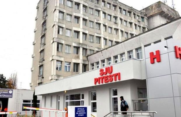 COVID-19. Detalii incredibile din Spitalul Județean Pitești: un medic cu simptome de coronavirus a continuat să vină la muncă și a intrat în contact cu 50 de persoane + conducere militară la DSP Argeș