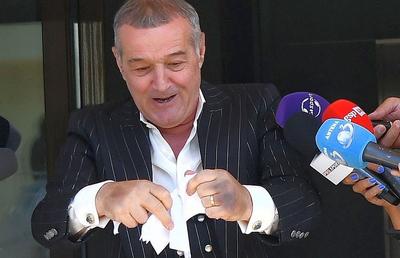 Gigi Becali se revoltă după Supercupă: „Am făcut 5 schimbări pentru că suntem sclavii Federației! Ia banii noștri și îi dă la Liga a 4-a pentru voturi”