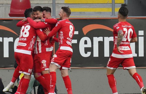 UTA - Viitorul 1-0 » Echipa lui Hagi continuă seria catastrofală! Clasamentul după primul meci din play-out