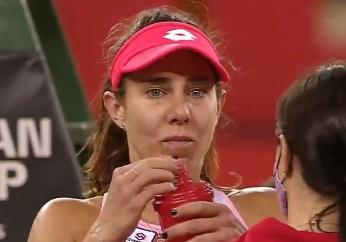 Mihaela Buzărnescu, în lacrimi după eșecul de la Billie Jean King Cup: „Am muncit ca un câine, nu mai pot îndoi picioarele”