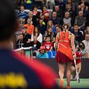 Andreea Prisăcariu - Iga Swiatek / Sursă foto: Cristina Hutu (Federația Română de Tenis) / Creative Fortitude