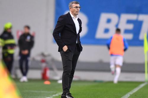 Eugen Neagoe, antrenorul de la CS Universitatea Craiova, a analizat victoria împotriva Rapidului, 3-1în etapa #4 din play-off-ul SuperLigii/ foto: Raed Krishan