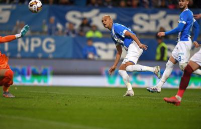 Craiova lui Neagoe face instrucție cu Rapidul și pune presiune pe FCSB » Formația lui Mutu, singura fără victorie în play-off! Clasamentul ACUM