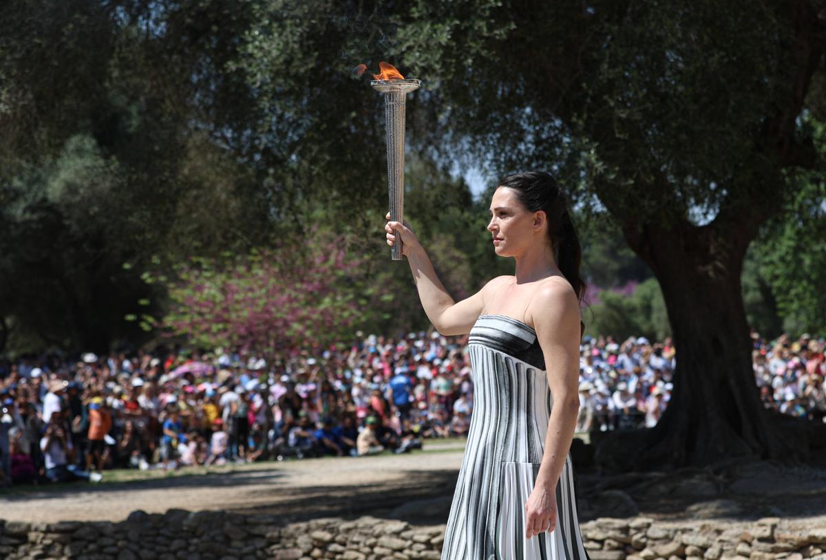 Ceremonia de aprindere a Flacării Olimpice la Archaia Olympia