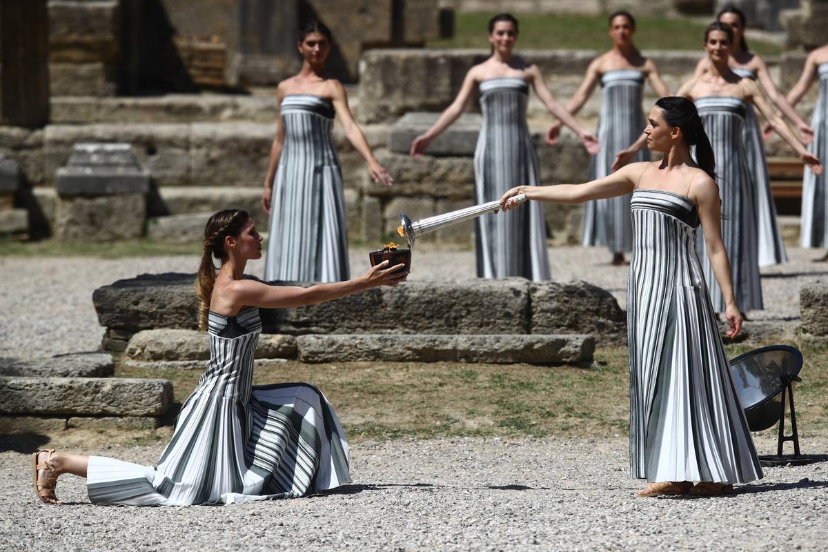 Astăzi are loc ceremonia de aprindere a flacării olimpice la Archaia Olympia » Se deschide oficial perioada Jocurilor Olimpice