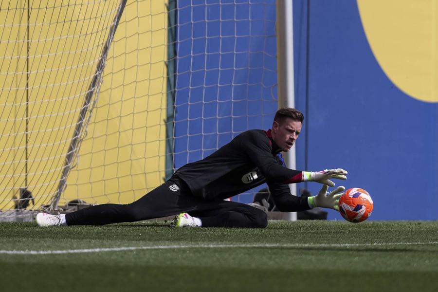 Răsturnare de situație în poarta Barcelonei! » Ce a decis Flick în privința titularului din Liga Campionilor