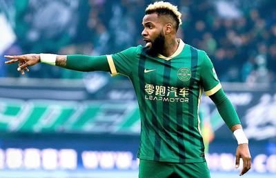 De ce n-a fost amânat meciul celor de la Zhejiang FC din ziua în care Aaron Boupendza a murit » Motivul oficial invocat de chinezi