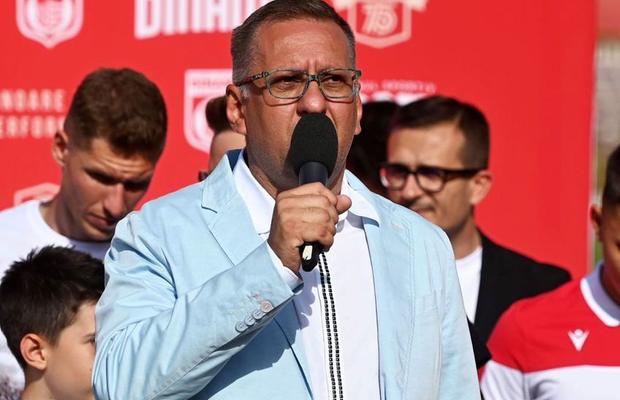 „Trebuie să rămânem rezervați” » Răzvan Zăvăleanu a reacționat după procesul câștigat de Dinamo cu Vasile Șiman: „Nu aș vrea să ne hazardăm”