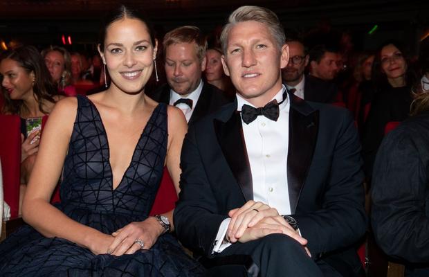 „Basti” și Ana Ivanovic, divorț! Fostul internațional german și-a dus noua iubită în Mallorca