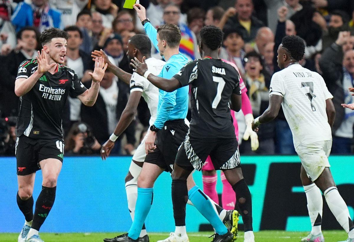 Decizie controversată în Real Madrid - Arsenal: a fost sau nu penalty la duelul Mbappe - Rice?