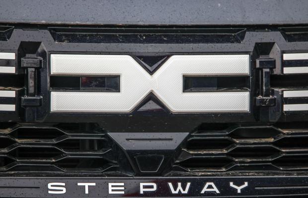 Dacia atacă piața auto cu un accesoriu revoluționar! Ce va apărea pe noile modele Duster, Spring și Bigster