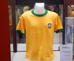 Tricoul purtat de Pele la Campionatul Mondial din 1970 // FOTO Andrei Furnigă