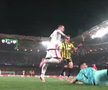 Andrei Rațiu, ocazie monumentală în AEK Atena - Rayo Vallecano // captură DigiSport