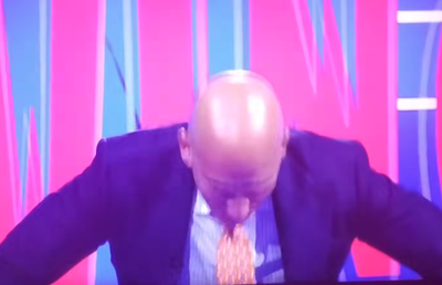 Întrebarea moderatoarei l-a făcut pe Paolo Di Canio să „se dea cu capul de masă” »  Fabio Capello i-a întins imediat un șervețel