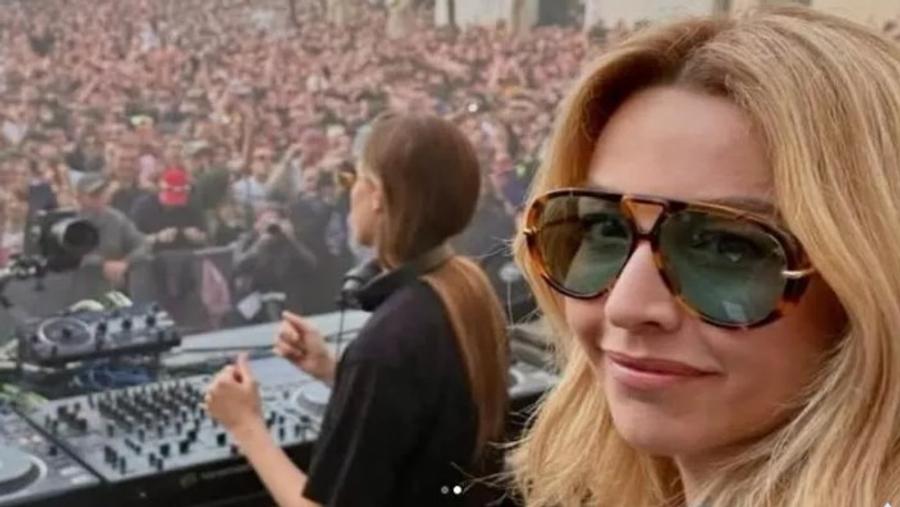 Cine o provoacă pe Giorgia Meloni? O fostă aruncătoare de ciocan de la Jocurile Olimpice, care dă super-petreceri rave
