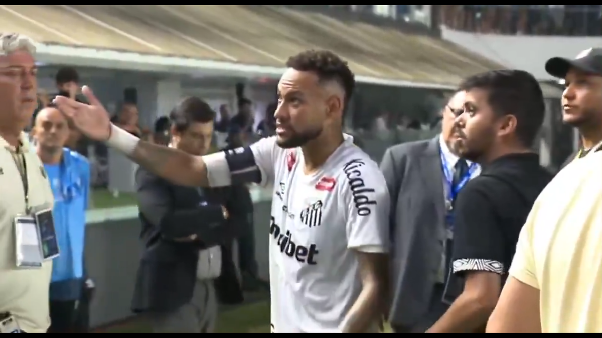 Scandal monstru după meci! Neymar și-a ieșit din minți și a jignit un fan: „Ești un gras nenorocit!”