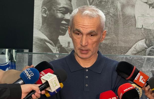 Adrian Iencsi, impresionat de colecția regretatului Mircea Lucescu: „A lăsat o valoare inestimabilă”