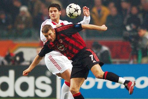 Cristi Chivu în duel cu Shevchenko // FOTO: Guliver/GettyImages