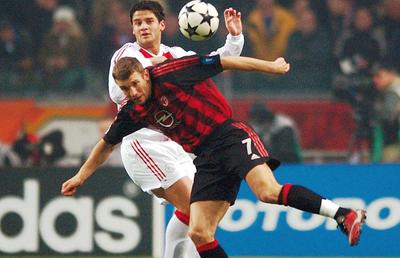 Cristi Chivu, elogiat de un jucător care a evoluat cu Puyol, Pique și Thiago Silva: „Chivu, cel mai bun fundaș!” » Laude și pentru Lobonț: „Un adevărat caracter”