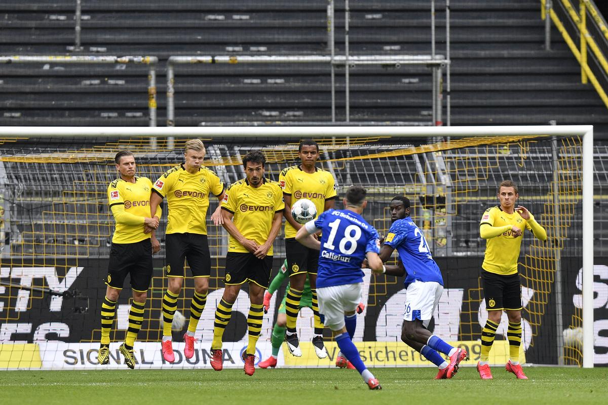 EXCLUSIV Adrian Porumboiu, reacție incredibilă la GSP Live, după reluarea Bundesliga: „E ca o partidă de sex prea protejată”