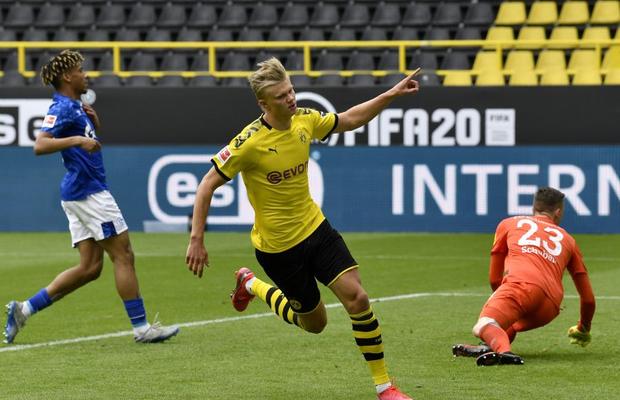 BORUSSIA DORTMUND - SCHALKE 4-0 » N-au simțit pauza! Victorie clară în „Revierderby” pentru galben-negri, care s-au apropiat la un punct de Bayern Munchen