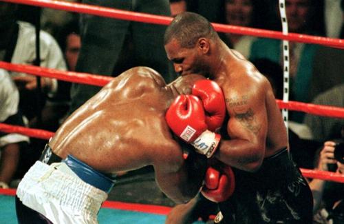 Tyson și Holyfield sunt gata de meciul 3