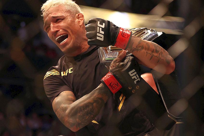 Charles Oliveira, noul campion din UFC // FOTO: Reuters