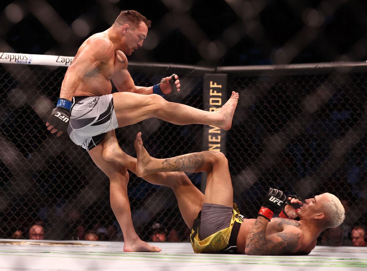 Charles Oliveira - Michael Chandler - UFC 262 - 16.05.2021