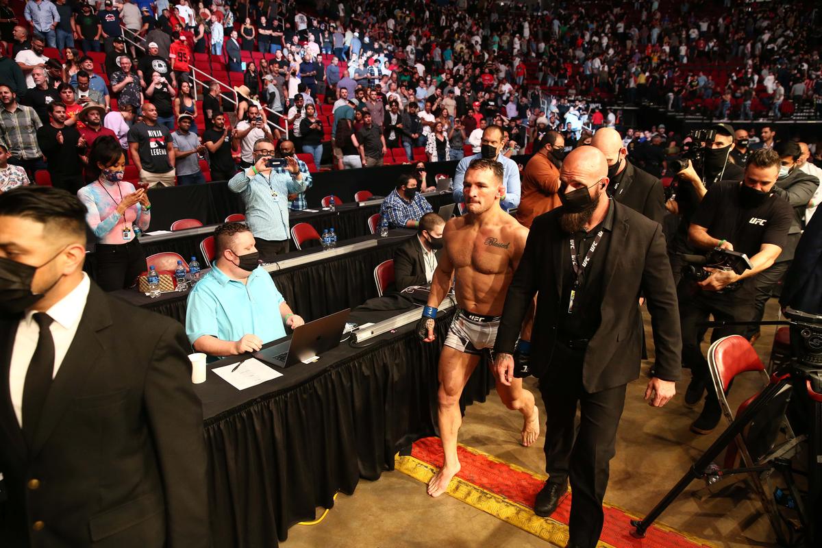 Charles Oliveira - Michael Chandler - UFC 262 - 16.05.2021