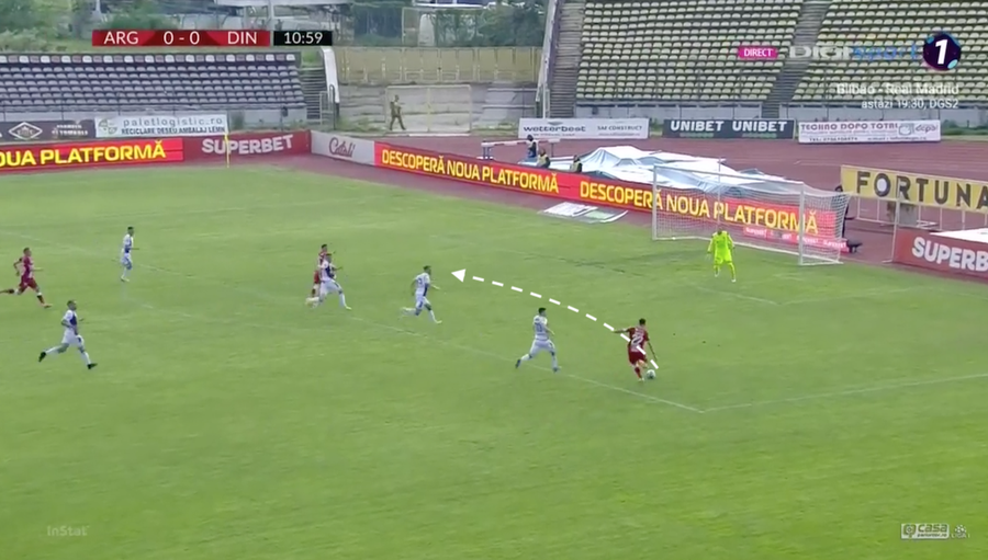 Sorescu pasează perfect pentru Mihaiu 13 secunde, 6 pase, o fază-simbol pentru Dinamo