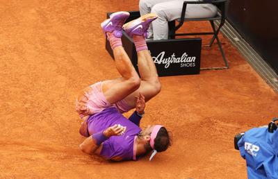 Rafael Nadal - Novak Djokovic 7-5, 1-6, 6-3. Al 10-lea trofeu pentru spaniol la Roma!