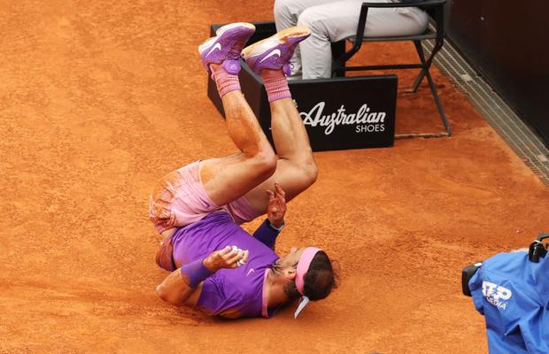 Rafael Nadal - Novak Djokovic 7-5, 1-6, 6-3. Al 10-lea trofeu pentru spaniol la Roma!