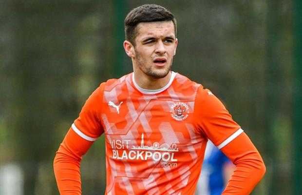 Jake Daniels, primul fotbalist englez în activitate care declară că este gay: „Am știut tot timpul, nu mai vreau să mă ascund”
