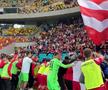 8 momente de după Dinamo - Steaua 3-0 » Poze de bucurie în fața galeriei steliste + „Haita salută armata” & „Bani și Ghezali sunt noii N&D” :D