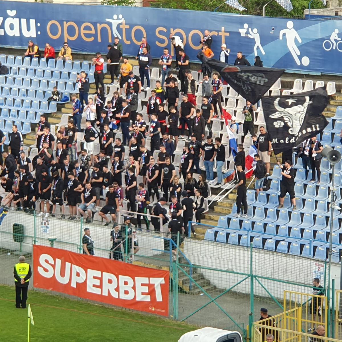 Mihalcea o ține pe Dinamo în lupta pentru promovarea directă » Scandal pe toate planurile la Buzău - Oțelul! Calcule pentru Liga 1 + clasamentul ACUM