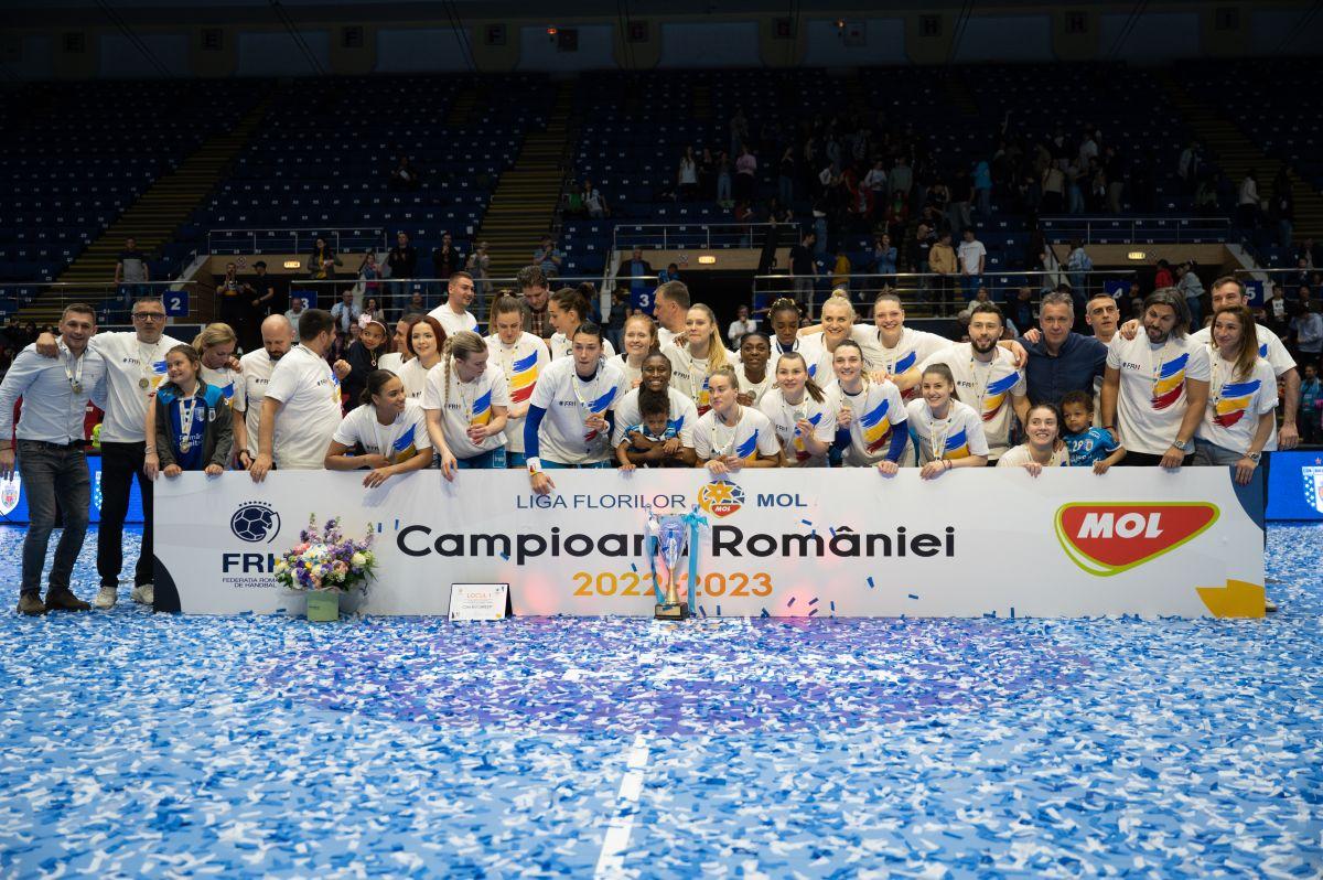 Unde au fost surprinși astăzi Andrei Vlad și iubita lui, Nicole