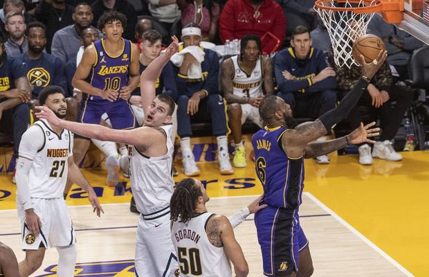La noapte încep finalele de conferință din NBA » Echipele calificate + Postul care transmite meciurile în România