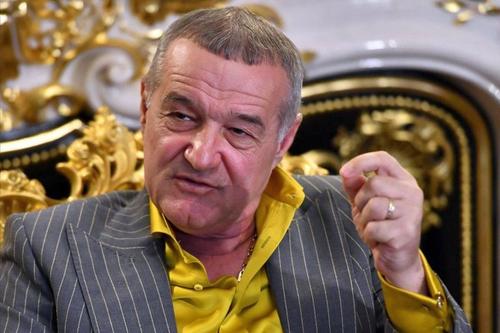 Gigi Becali, patronul celor de la FCSB, a anunțat că a obținut peste 400.000 de euro din biletele vândute la meciul cu CFR Cluj, câștigat de roș-albaștri cu 1-0, în play-off-ul Superligii