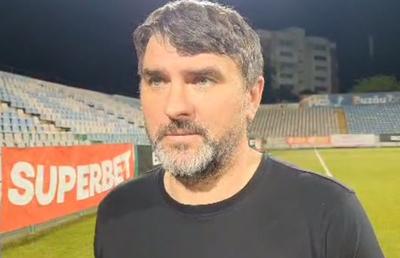 Adrian Mihalcea nu va sta duminică pe banca Buzăului, la barajul cu UTA: „Acel gest nu are ce căuta la fotbal”