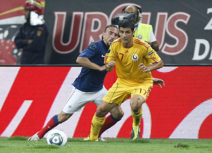 Luchin în duel cu Ribery Luchin, interviu spumos în direct: „Di Maria părea un hoț de buzunare din piață. Strâmb, picioare subțiri, dar nu m-am putut atinge de el. M-a întors pe toată părțile!”