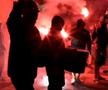 „Cine sare? Hunedoara!” » Imagini de senzație în centrul orașului: mii de fani au sărbătorit alături de jucători la 3 dimineața succesul din Cupa României